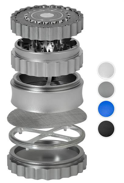 Alu Chain Grinder silber offen, Sieb und Kammern sichtbar