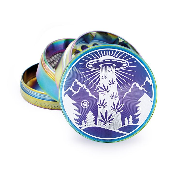 FireFlow Metall-Grinder HS 420 Ufo in Icy Regenbogen-Optik geöffnet mit Ufo-Motiv auf dem Deckel
