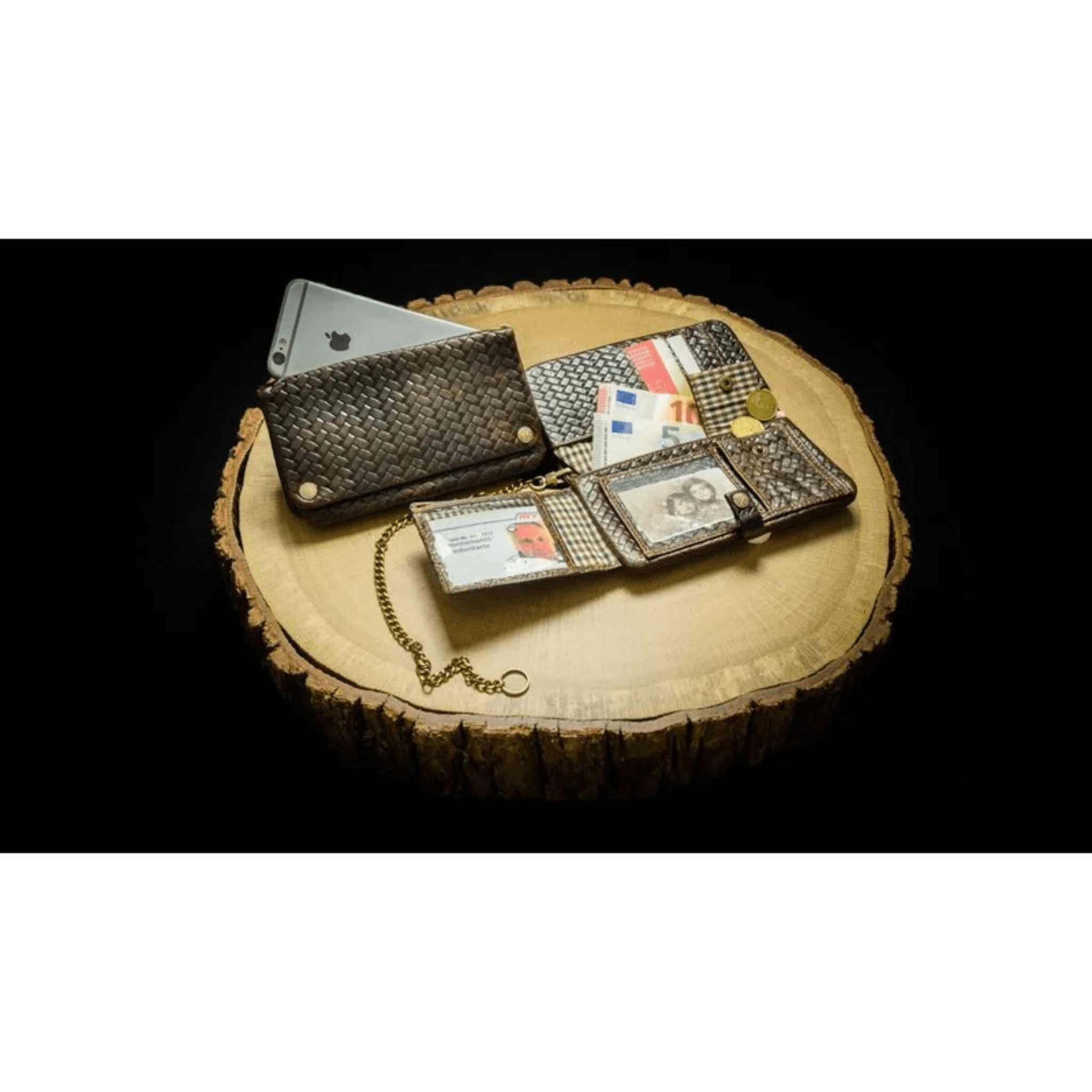 Kavatza Tabak Portemonnaie Large Woven Havana Brown, geschlossen