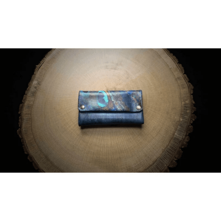 Kavatza Tabaktasche PU Peacock Blue, geschlossen von vorne