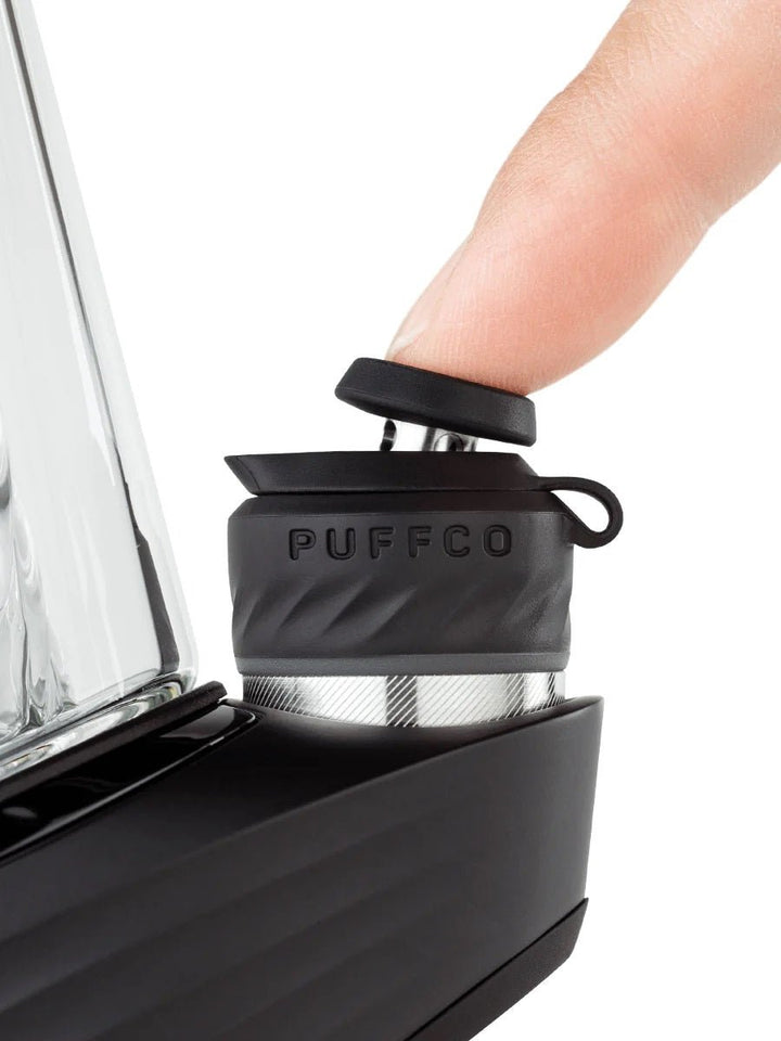 Puffco New Peak Pro Onyx Seitenansicht mit Glasaufsatz