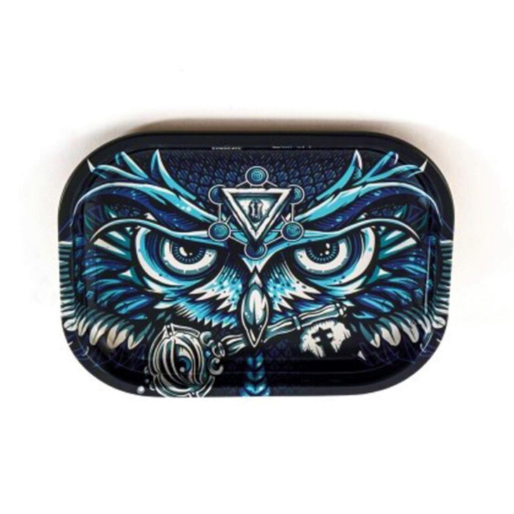 V Syndicate Rolling Tray mit detailliertem blauem Eulen-Motiv auf schwarzer Metallschale