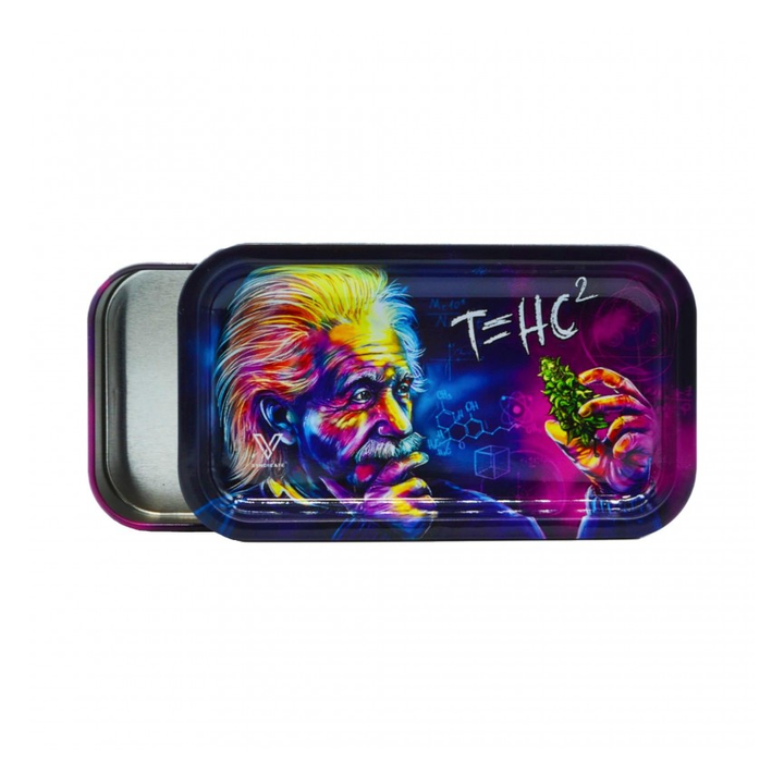 V Syndicate Syndicase Box mit Einstein THC Formel Motiv und aufgeschobenem Deckel