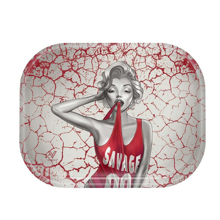 V Syndicate Rolling Tray Dank Diva mit Blondine im roten Savage Trikot