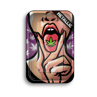 FireFlow Rolling Tray Metallic mit Comic Frau und Hanfblatt auf der Zunge