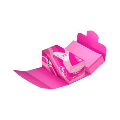 Geöffnete GIZEH Pink Rolls Slim + Tips 5 m Box mit Rollpapier und Filtertips