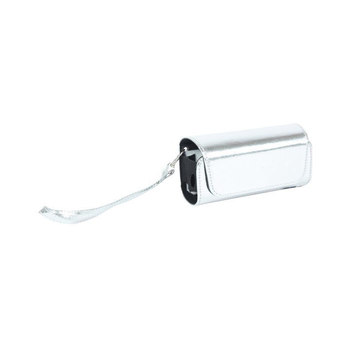 IQOS Schutzhülle aus PVC in Silber mit Aufhänger