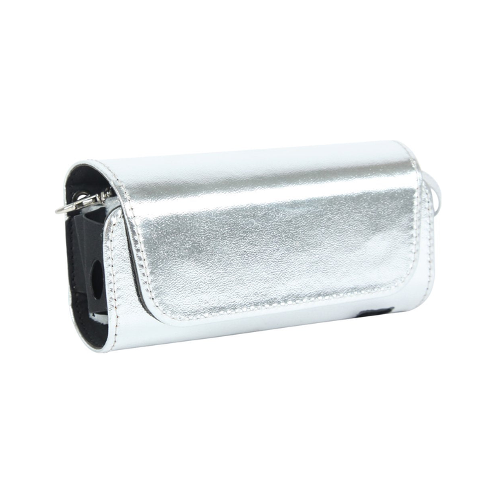 IQOS Schutzhülle aus PVC in Silber mit Aufhänger