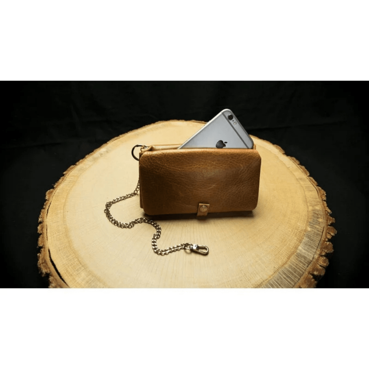 Detailansicht Kartenfächer und Dokumentenfach im Kavatza Portemonnaie