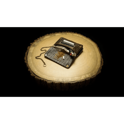 Innenansicht: Kartenfächer, Tabakfach und Blättchenhalter im Überblick