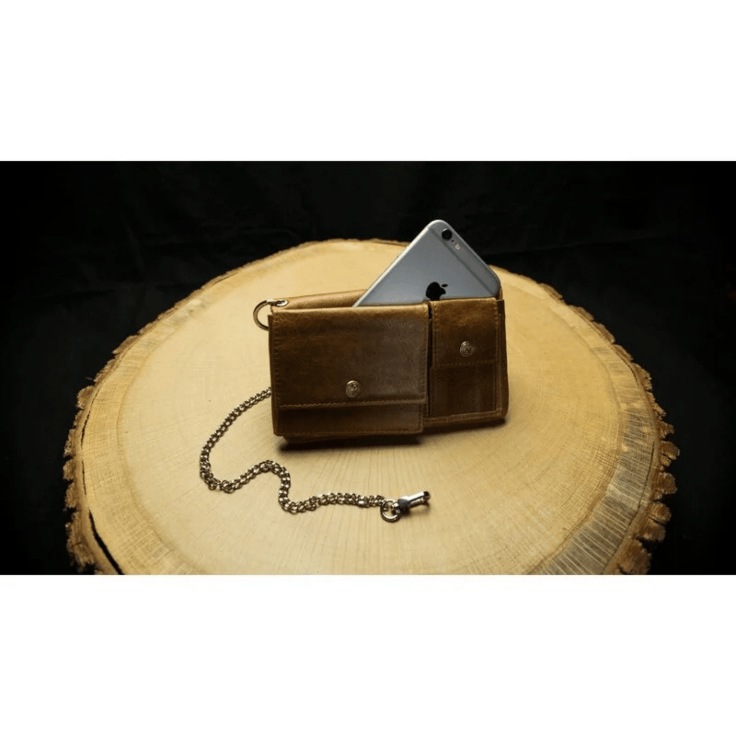 Mittelteil mit Handyfach beim Kavatza Tabak Portemonnaie Small