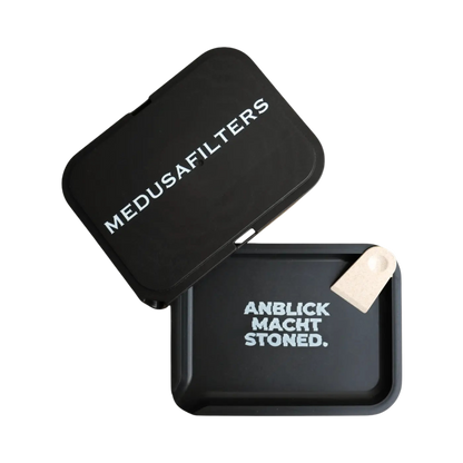 Deckel und Mini-Spatel vom Organic Tray Kit