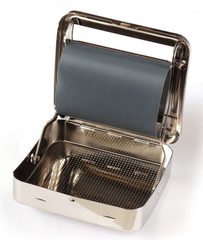 OCB Automatic Rolling Box beim Einlegen des Papers