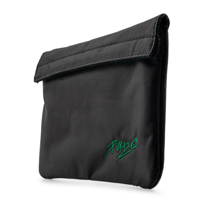 PURIZE geruchsdichte Tasche M Black Detailansicht