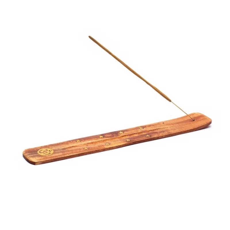 Holz Räucherstäbchenhalter OM mit Stäbchen in Nutzung