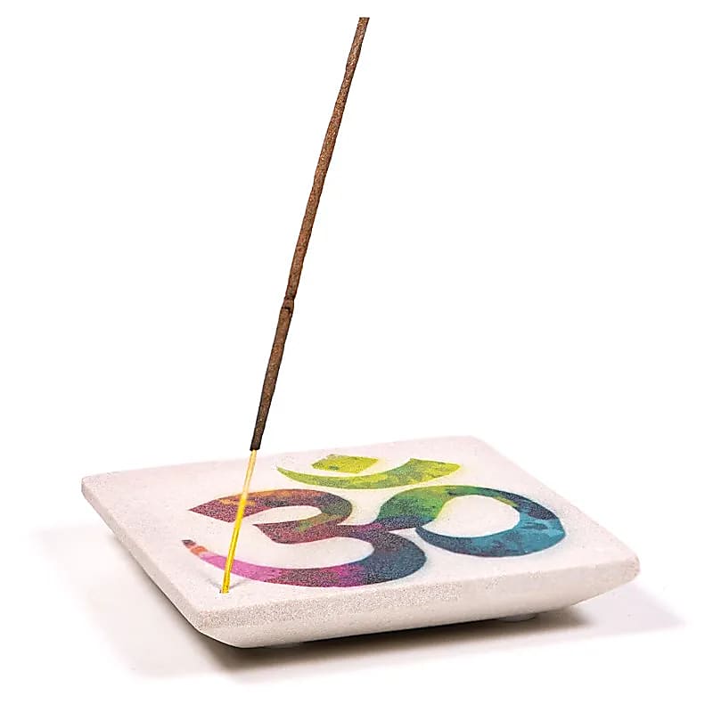 Viereckiger Sandstein Räucherstäbchenhalter mit OM Motiv