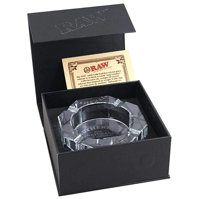 RAW - Crystal Ashtray - Kristallglas Aschenbecher - Massiv - 13cm - in der Schachtel