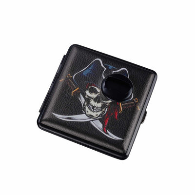 Detailaufnahme integrierter Flaschenöffner am Piraten Totenkopf Etui